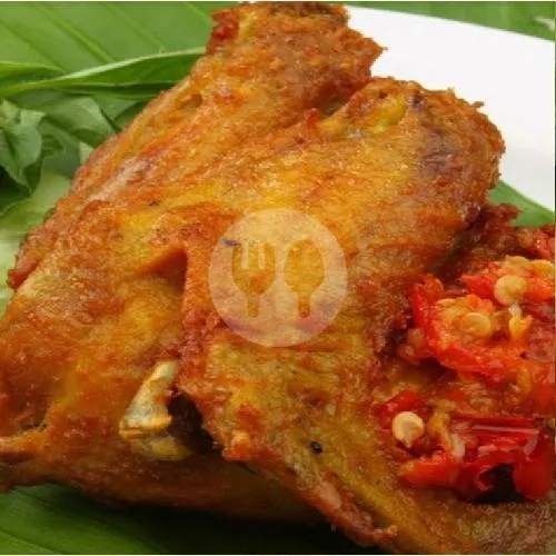 Ayam Pejantan Goreng/Penyet